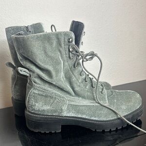 Military Gray Velvet Boots. Report. Size 8-8.5. Combat. Grunge. Whimseygoth Moto